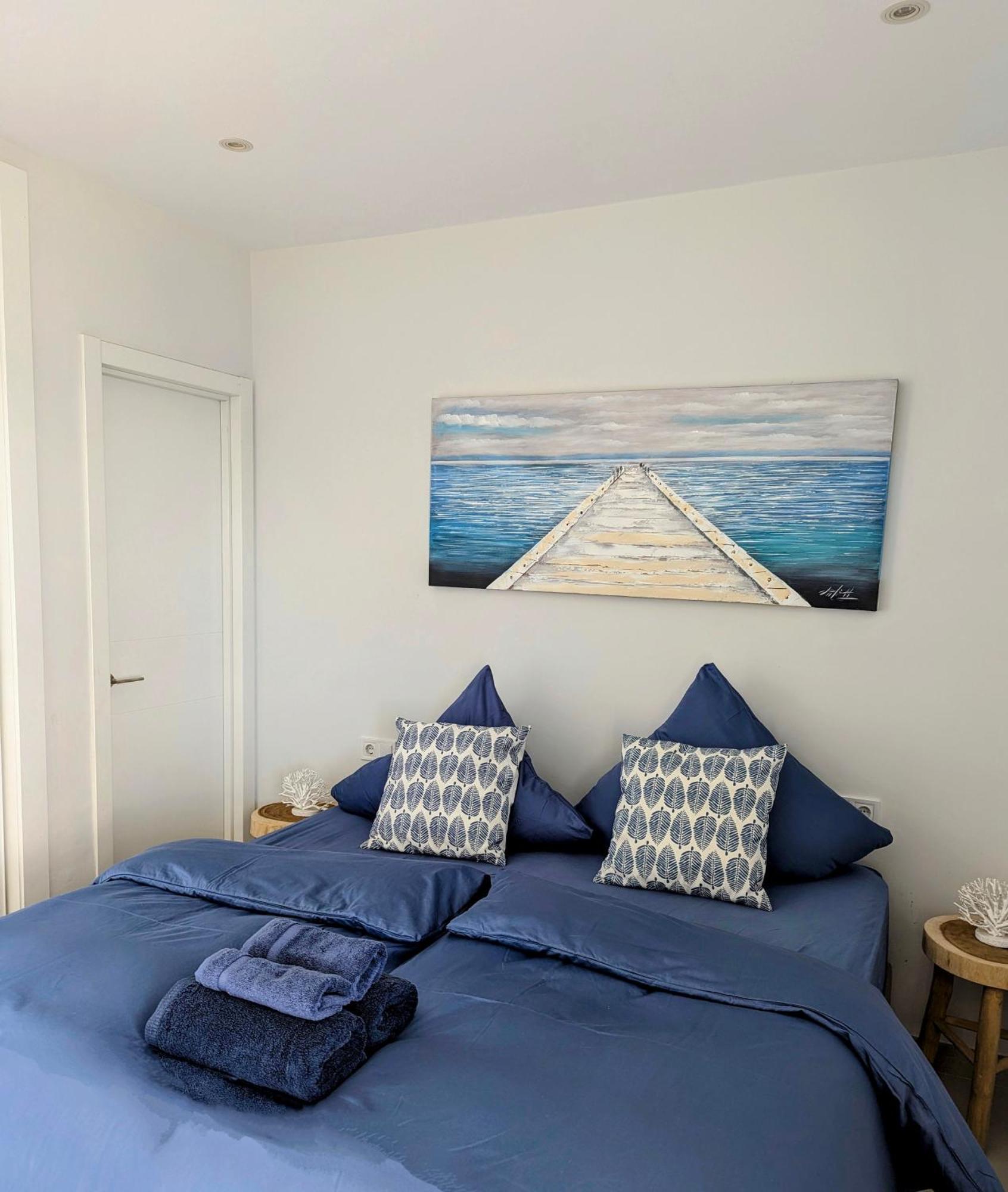 Rise & Shine Beachfront La Cala La Cala De Mijas Exterior photo