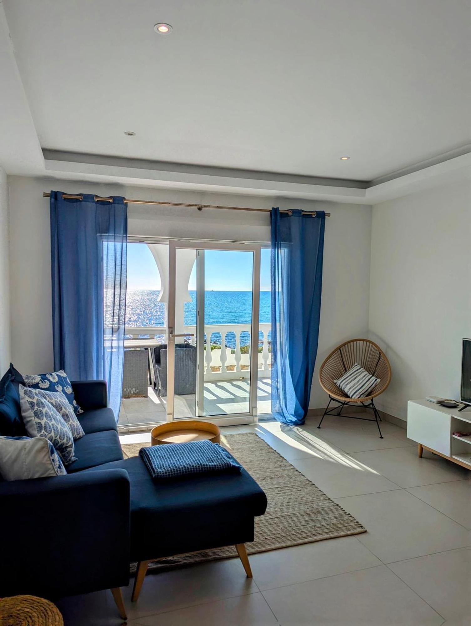 Rise & Shine Beachfront La Cala La Cala De Mijas Exterior photo